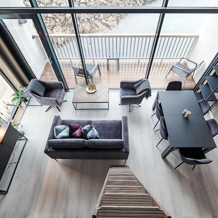 Attraktiv Leilighet Pa Kaikanten I Henningsvaer Ngoại thất bức ảnh